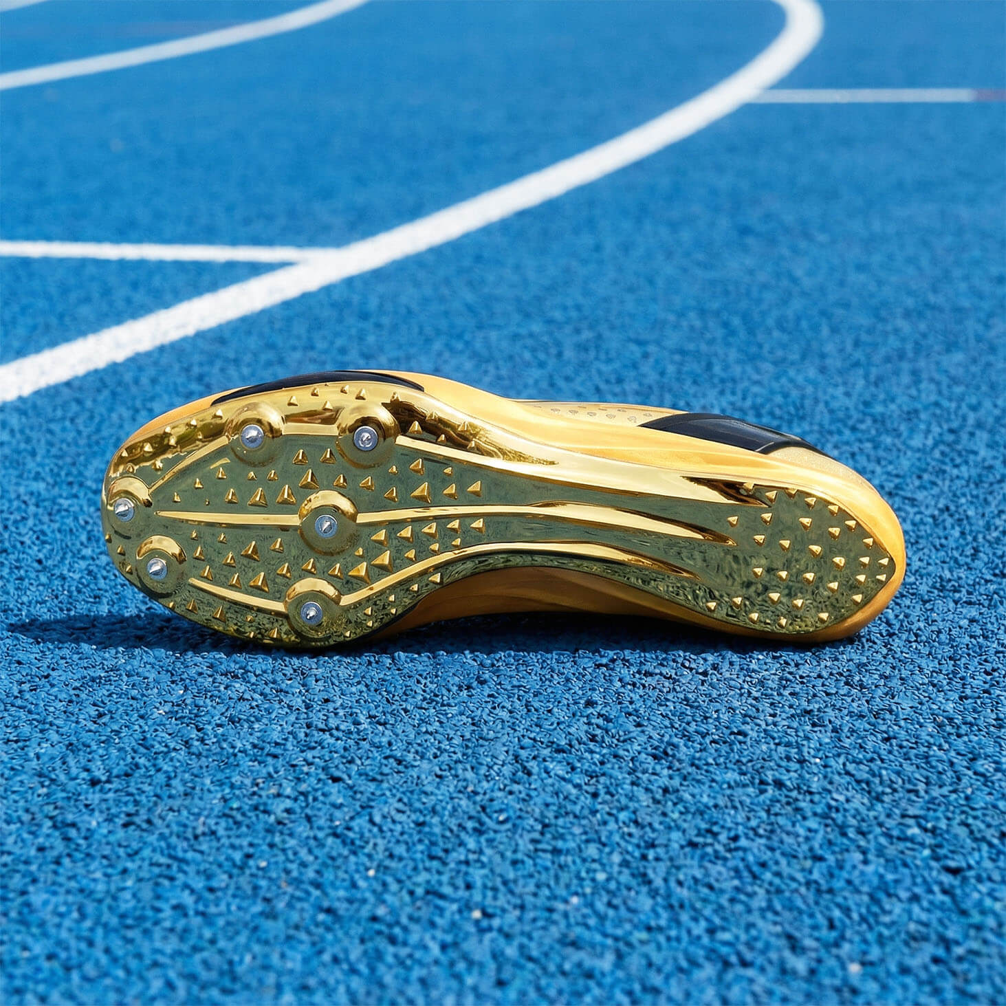 Hyper Carbon CP5 Gold Sprint Track Spikes - Image 6